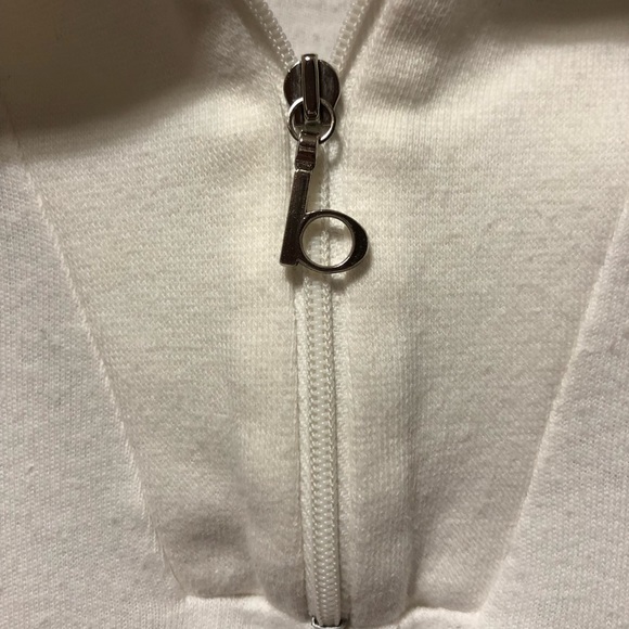 Women’s 1/4 zip top size small - Picture 6 of 6